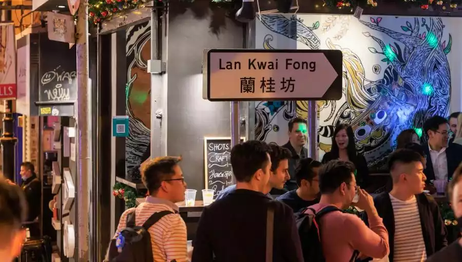 HONG KONG'S DRINKING CULTURE