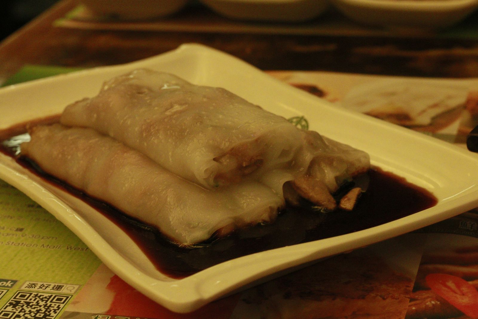 Steamed Rice Roll with Pork Liver (黃沙豬潤腸)