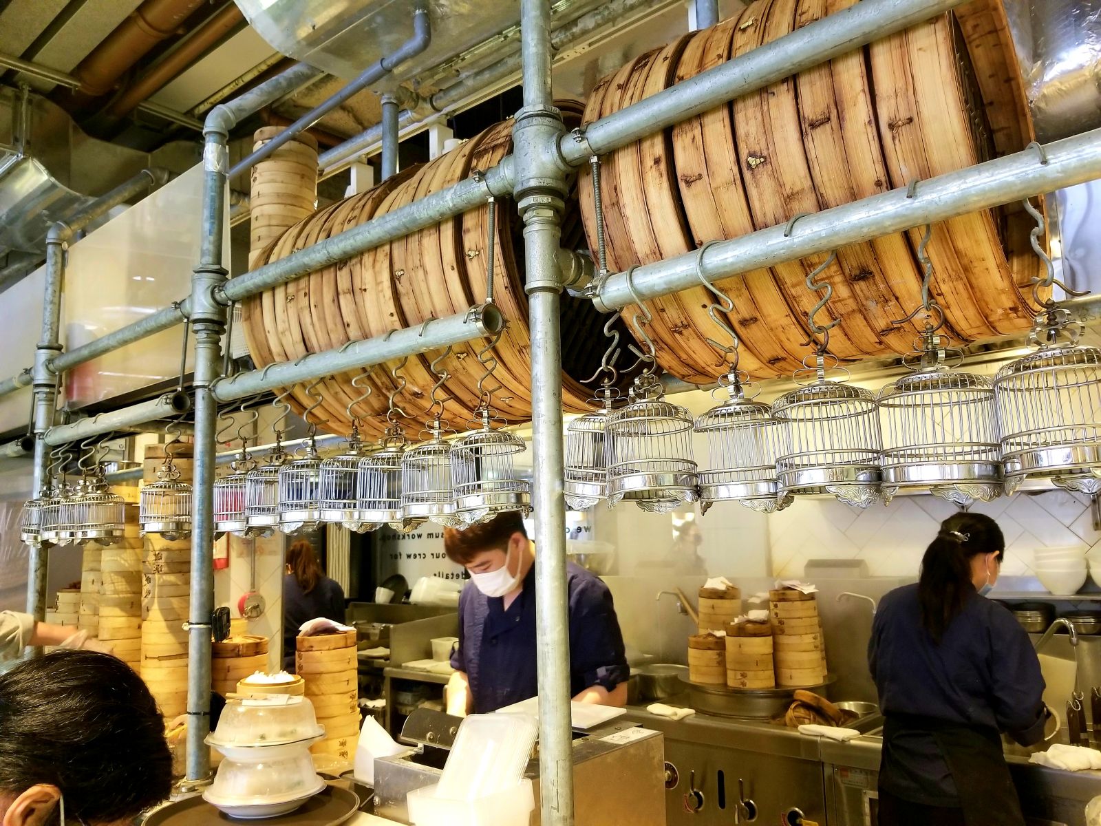 Huge bamboo baskets (蒸籠) in the kitchen