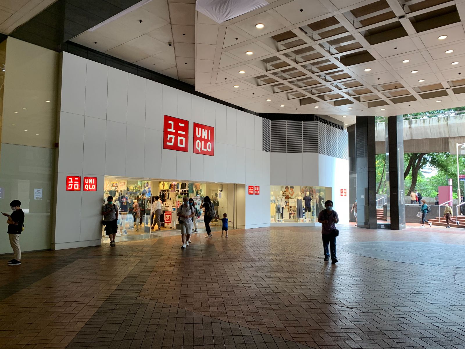 Then you will see the store, Uniqlo, and turn right