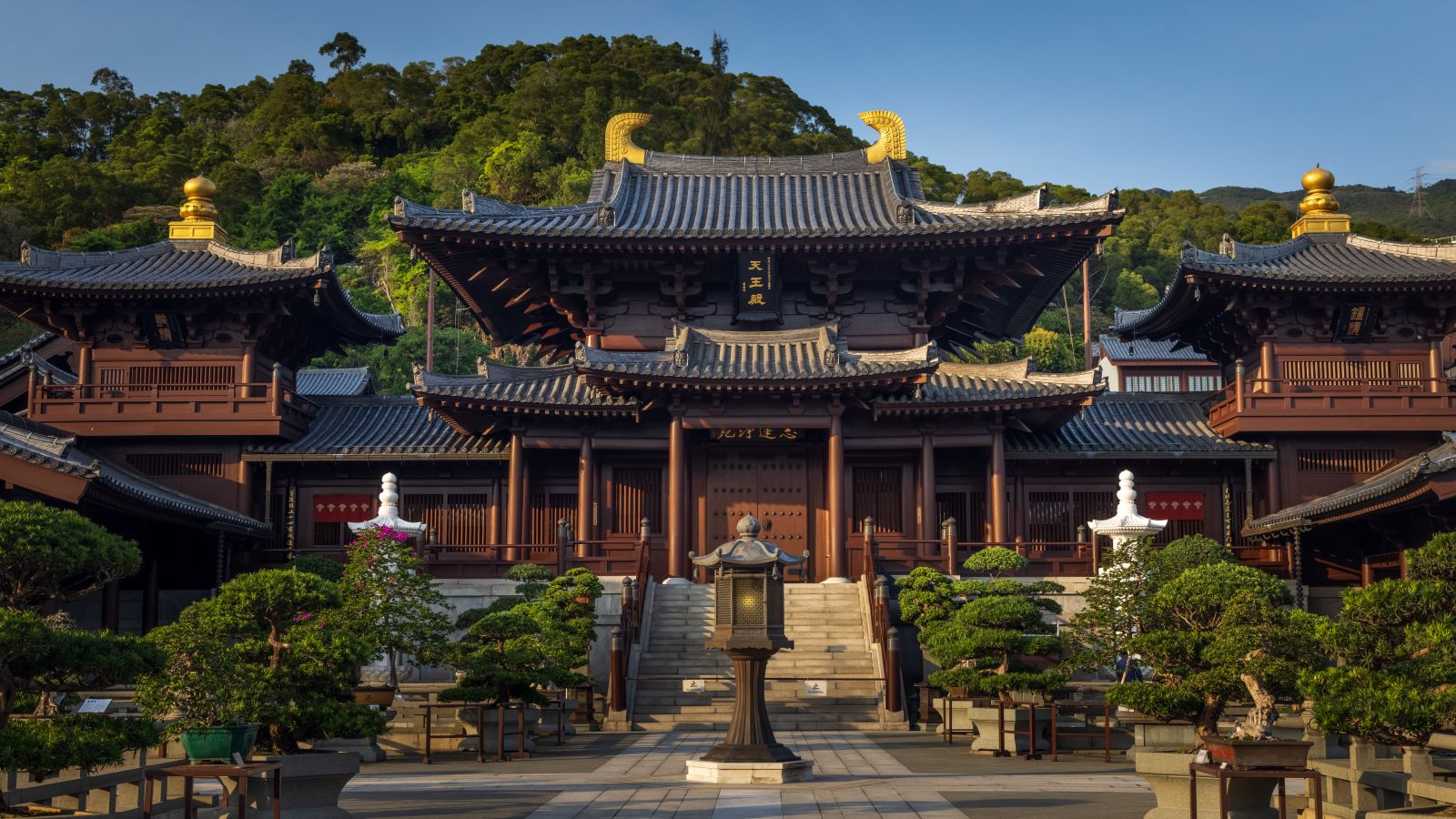 Chi Lin Nunnery is a temple of tranquility