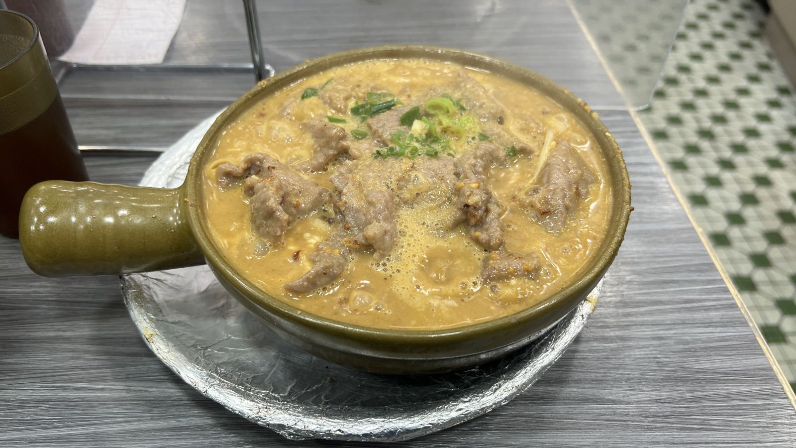 Satay Beef Claypot Noodles (沙嗲牛肉煲仔麵)