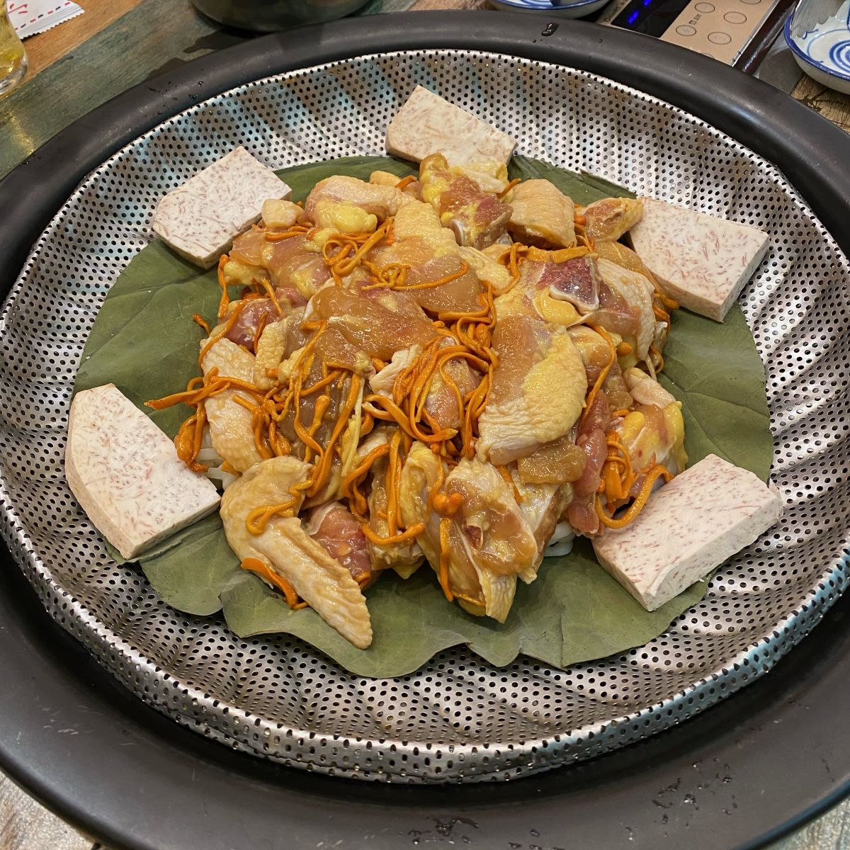 Cordyceps Mushroom & Chicken Steamed Udon (before steaming)
