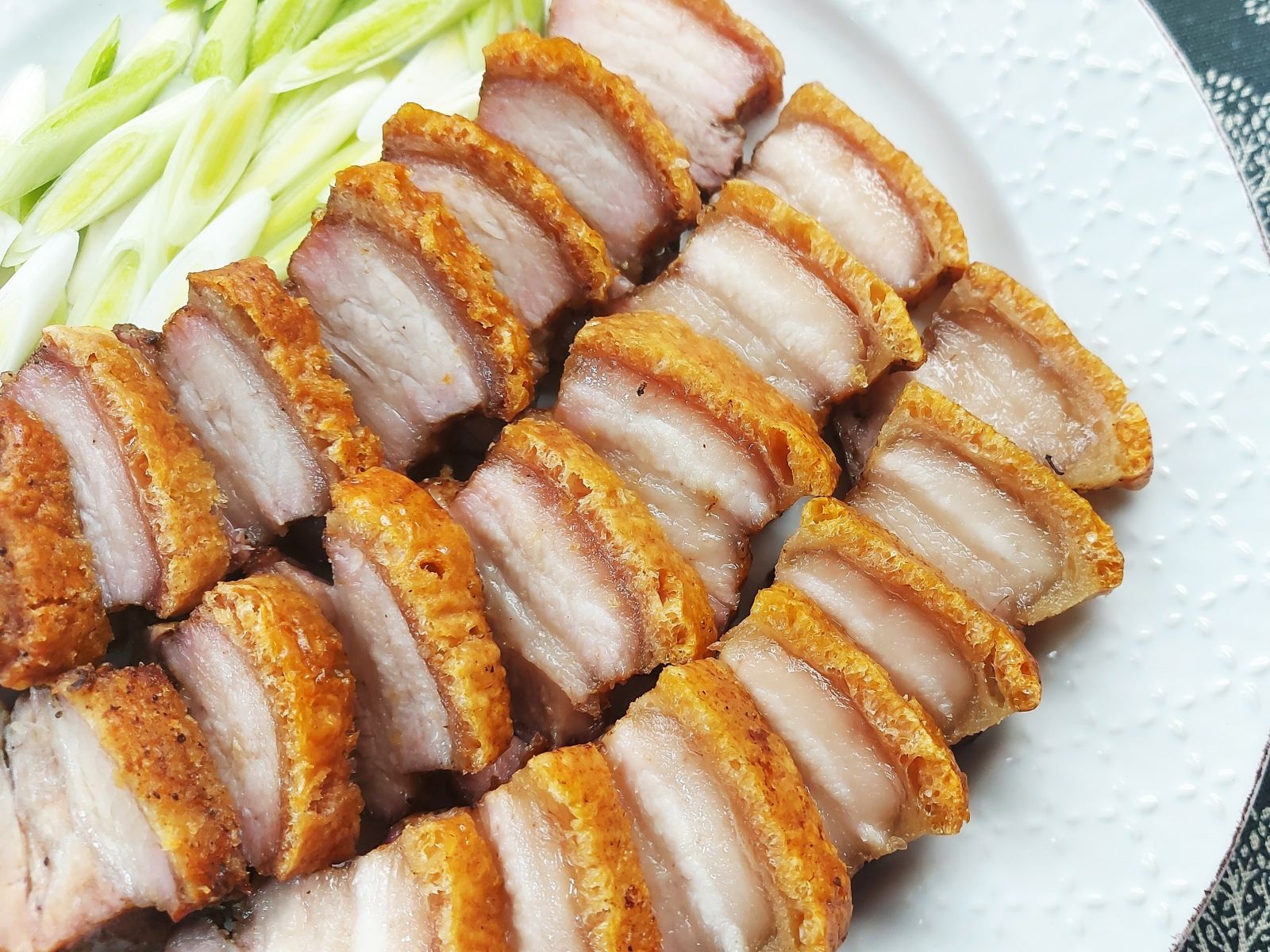 Siu Yuk / Roasted Pork Belly (燒肉)