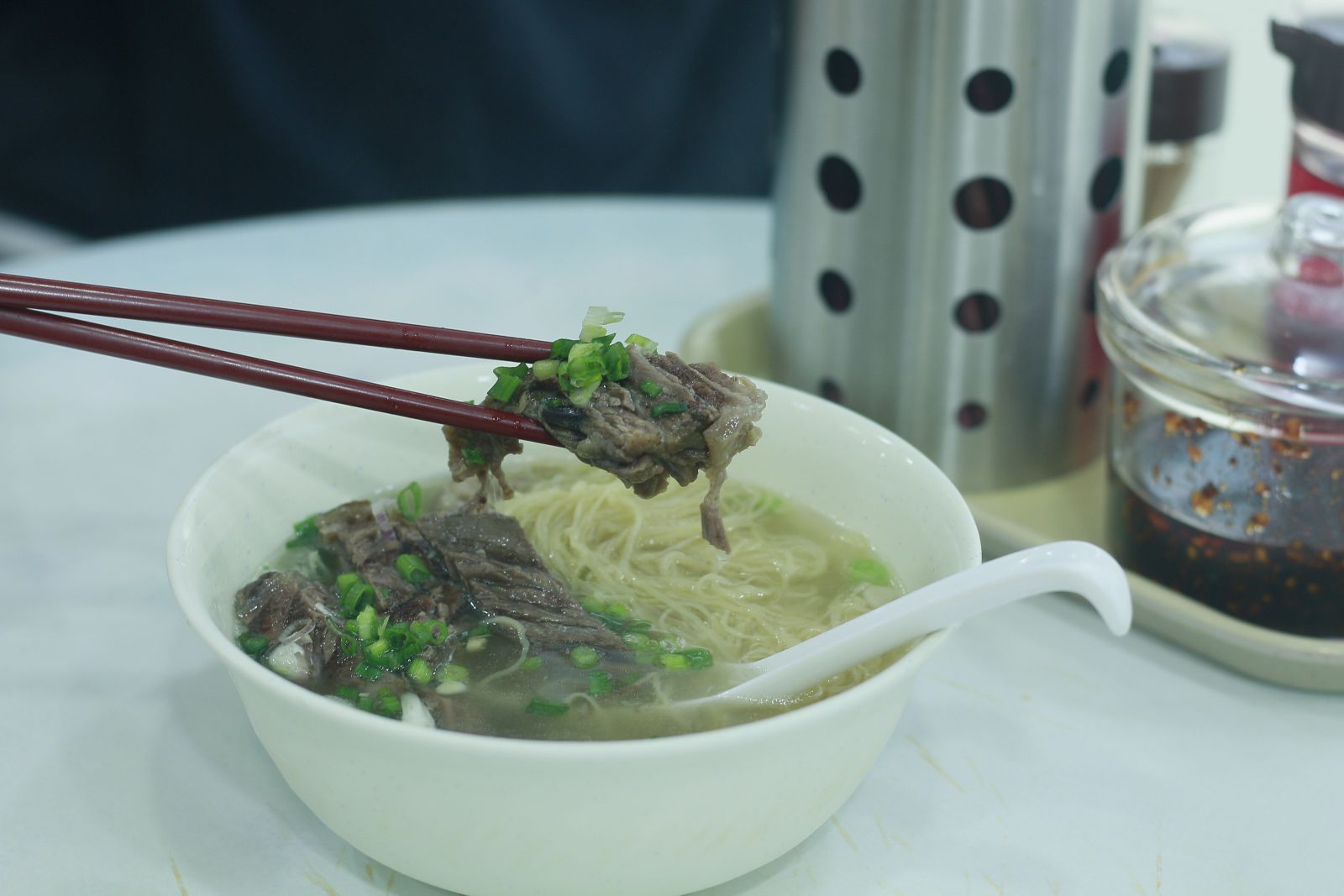 Beef Brisket Noodles (清湯牛腩麵)